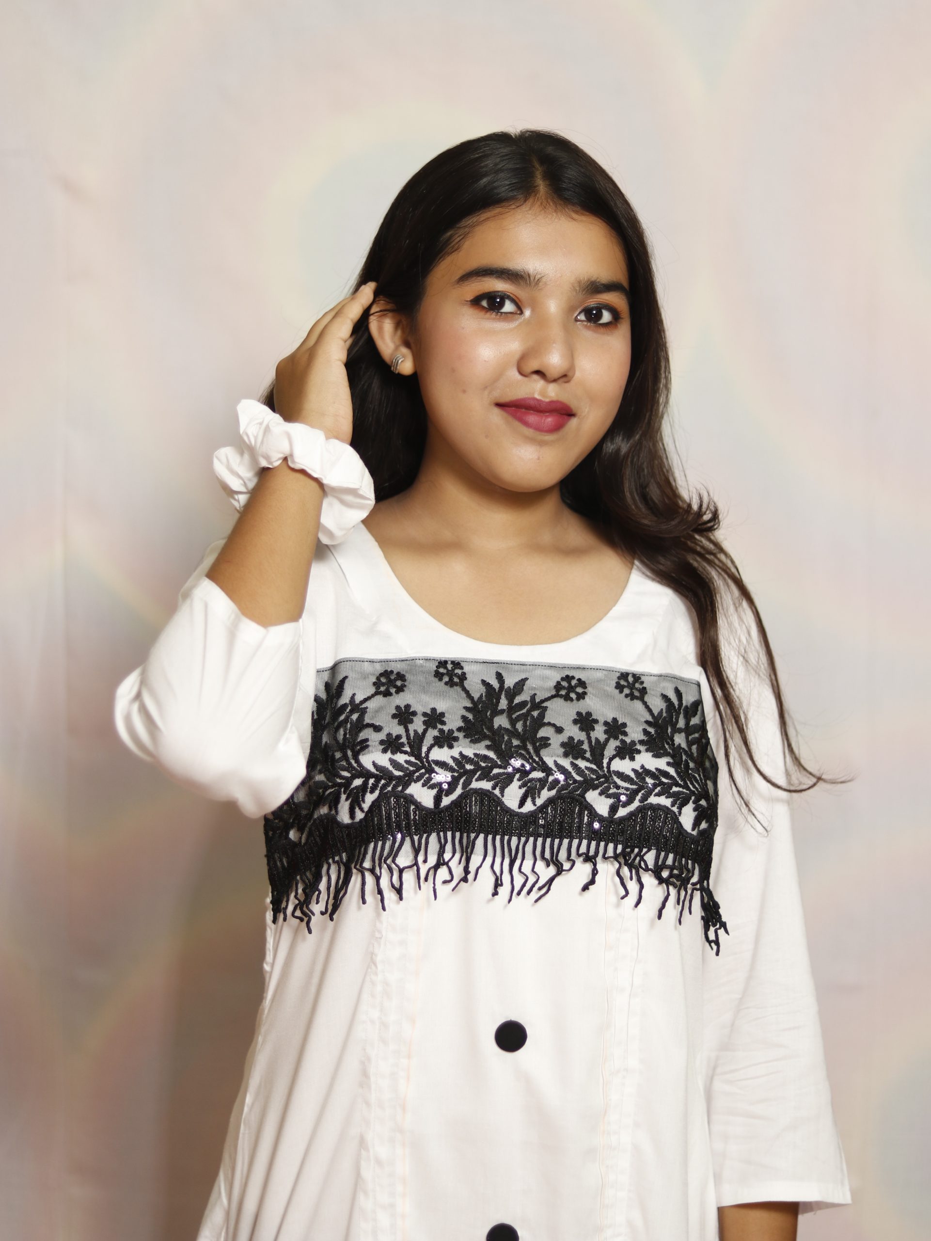 Solid C cut Kurti with free Scrunchies - Nurjahan's